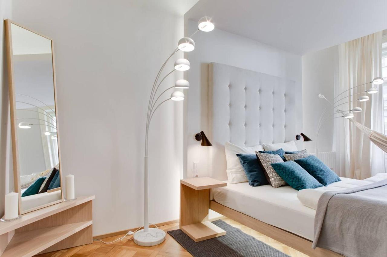 Апартаменты Bright Prague Na Porici Экстерьер фото